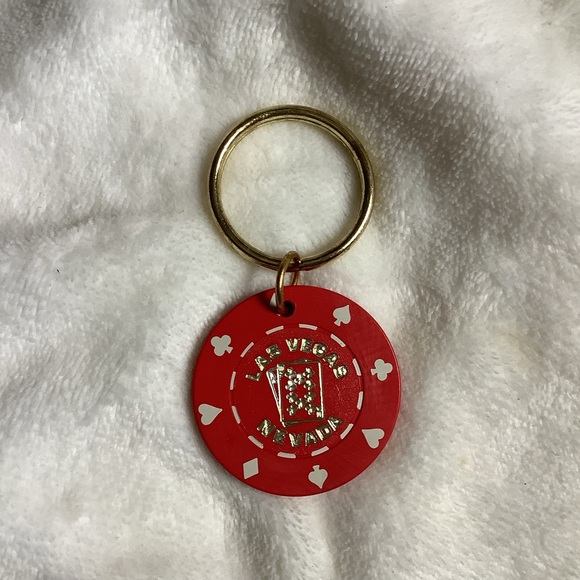 NWOT Las Vegas Poker Chip Key Ring - Picture 3 of 3